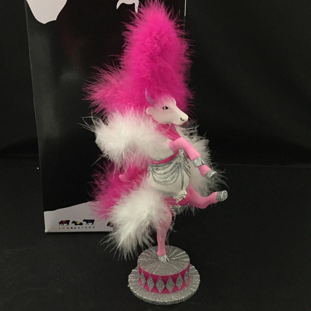 NIB Cow Parade “Bovina Las Vegas ShowCow” 2002 NIB